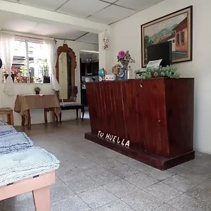 Huellas Antigua