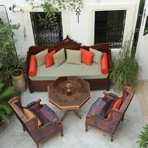 el-patio-courtyard-house.tunis-best-hotels.com/