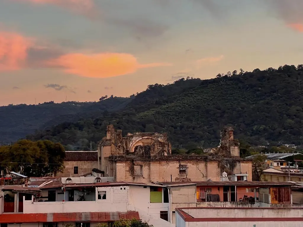 La Quinta Santa Lucia Hotel Antigua